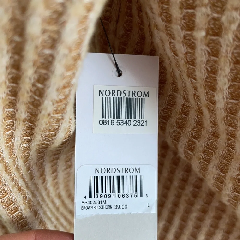 BP Ribbed Button-Up Cardigan - Picture 4 of 9